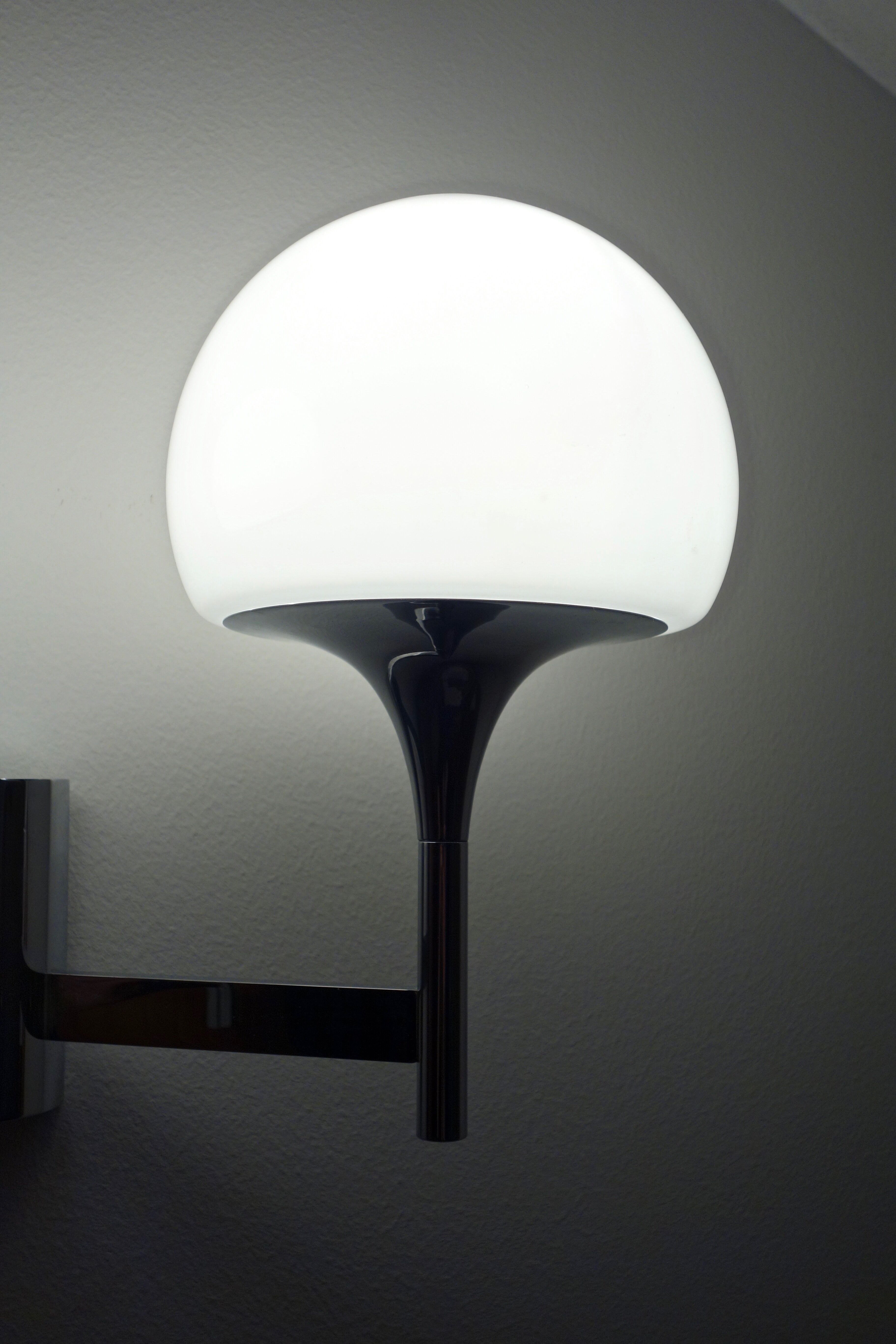 Italian wall sconce Sciolari from the 1960s