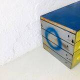 Ensemble de tiroirs métalliques industriels vintage