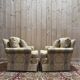 Paire de fauteuils anglais en soierie
