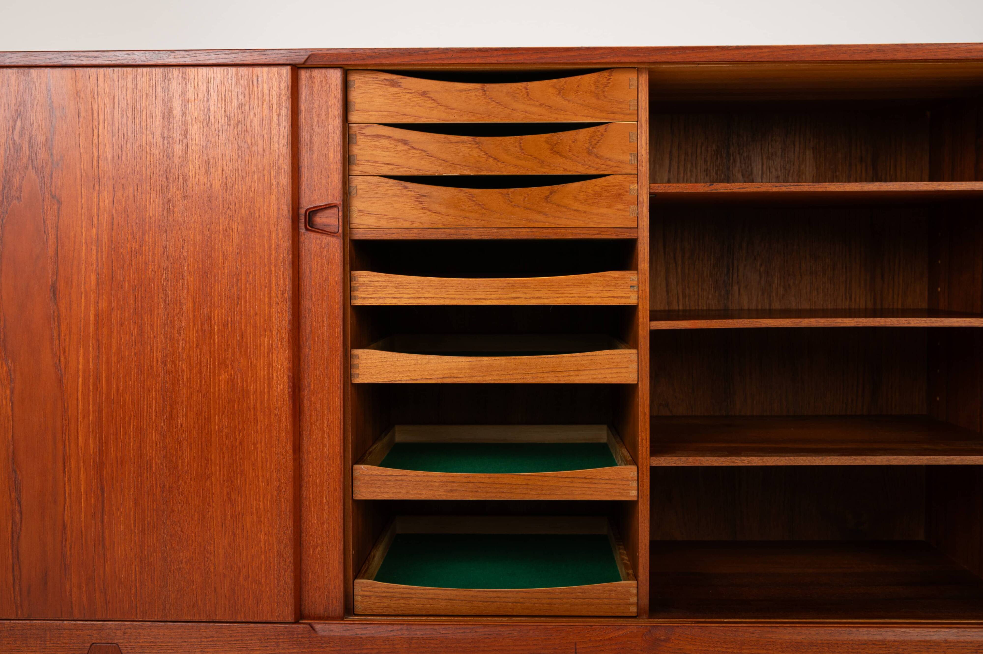 Highboard by Henry Rosengren Hansen for Brande Møbelindustri, Denmark 1960s