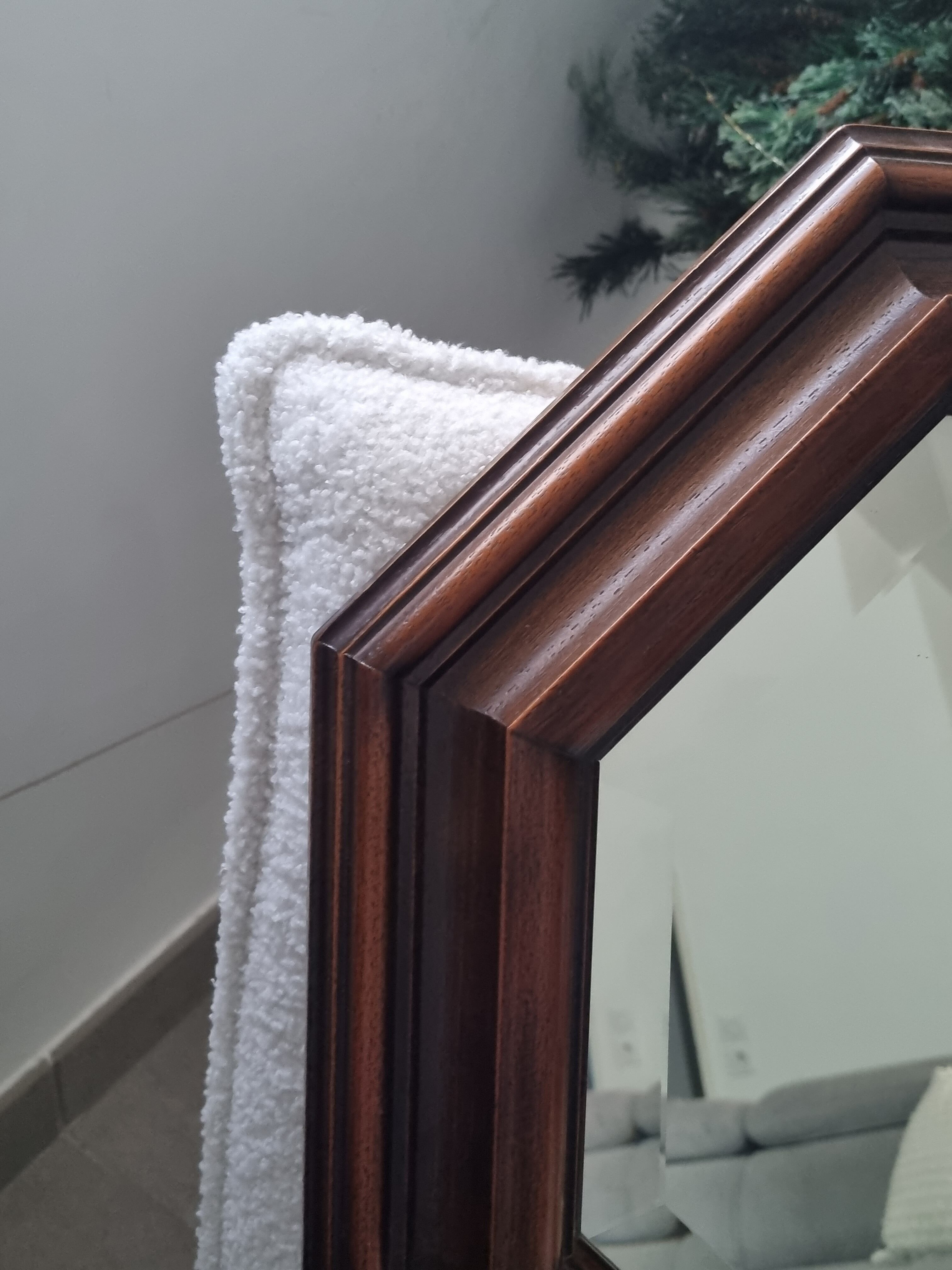 Octagonal wood mirror year 60