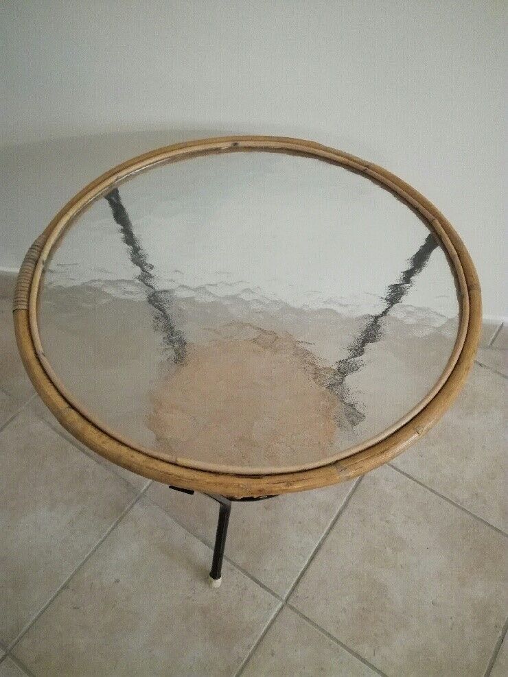 Table basse en rotin