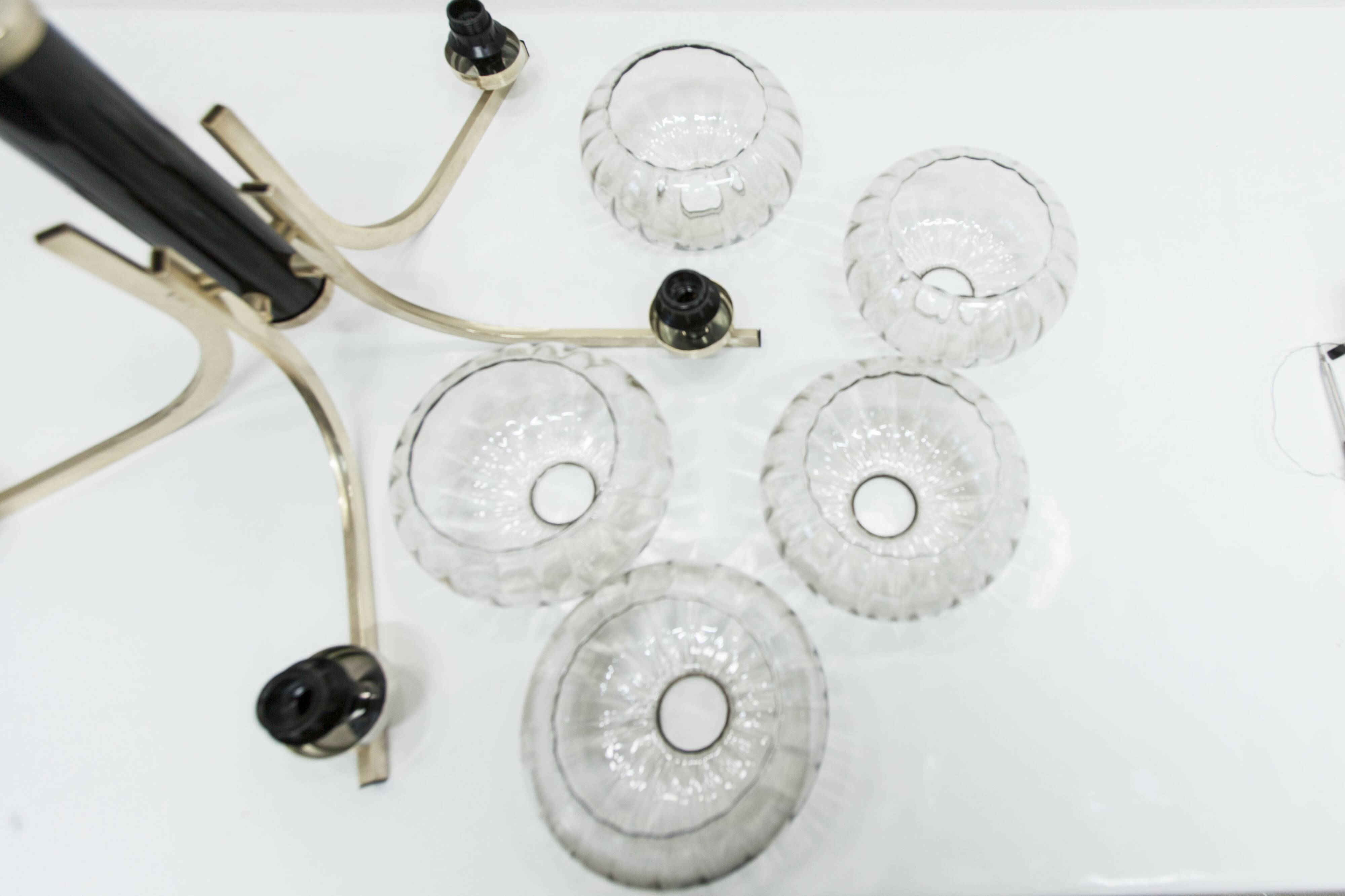 See Delmas chandelier, 5 branches, black and gold, transparent glass, 1960