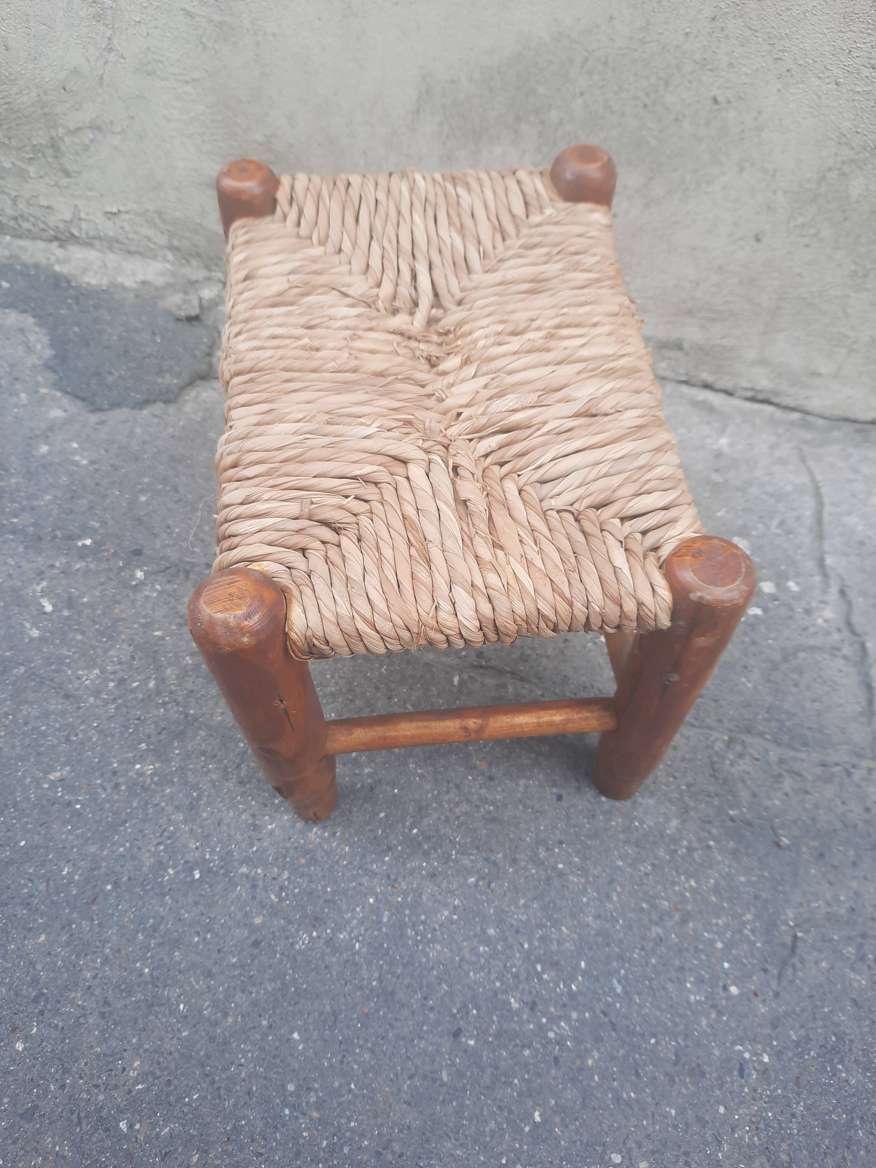 Mulching stool