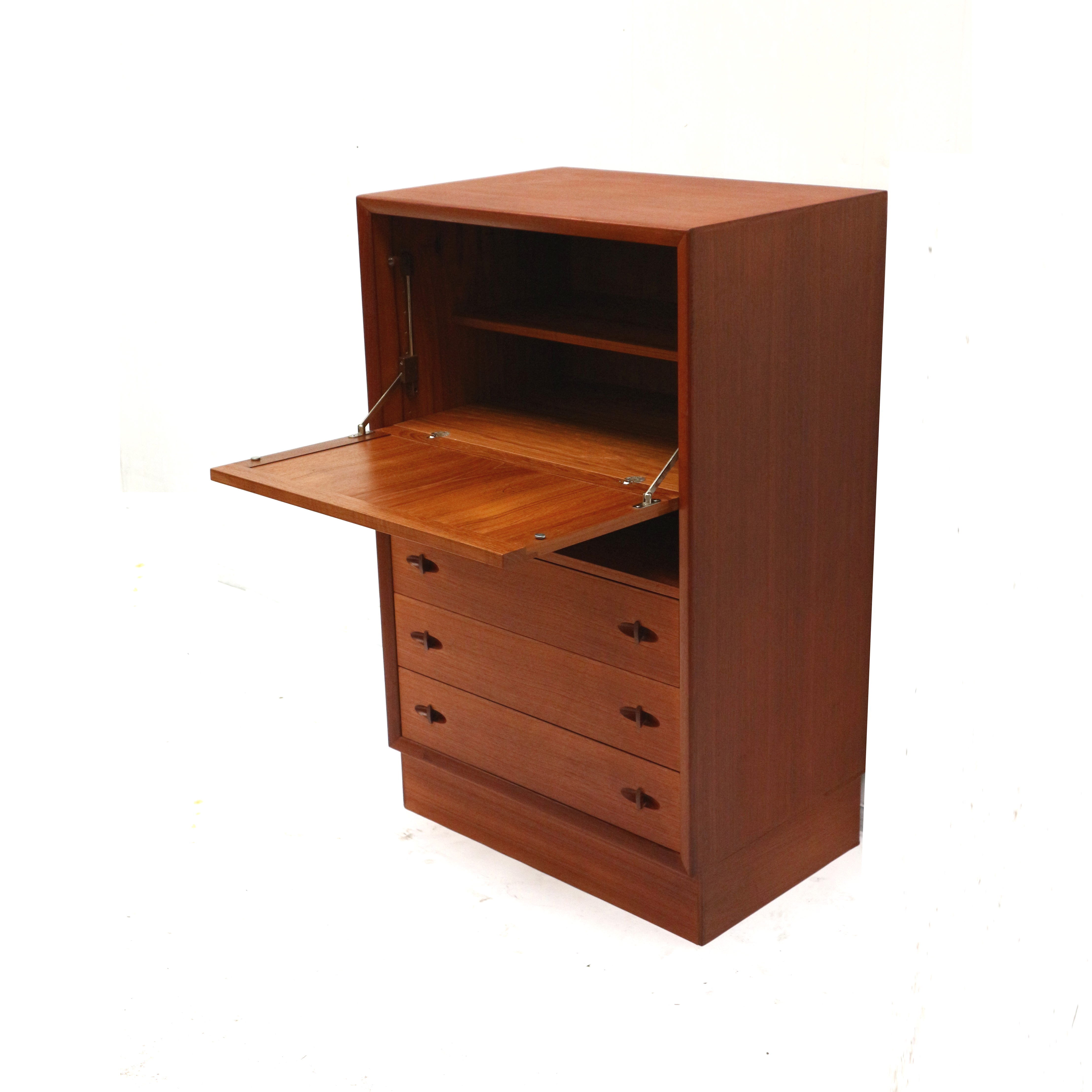 Vintage secretary desk designed by Henry W. Klein for Bramin made in the 1960s