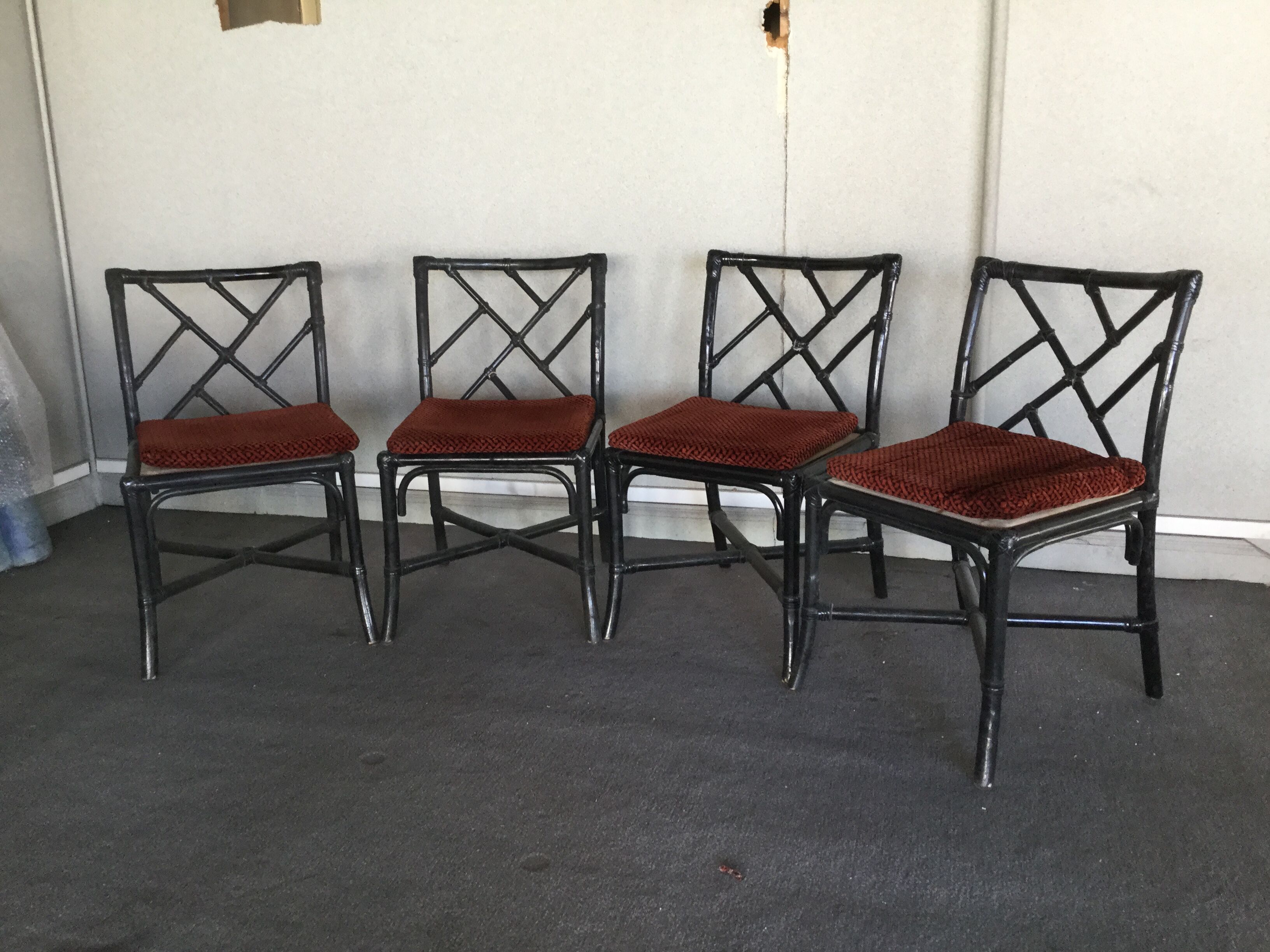 Lot de 4 chaises en bois façon bambou