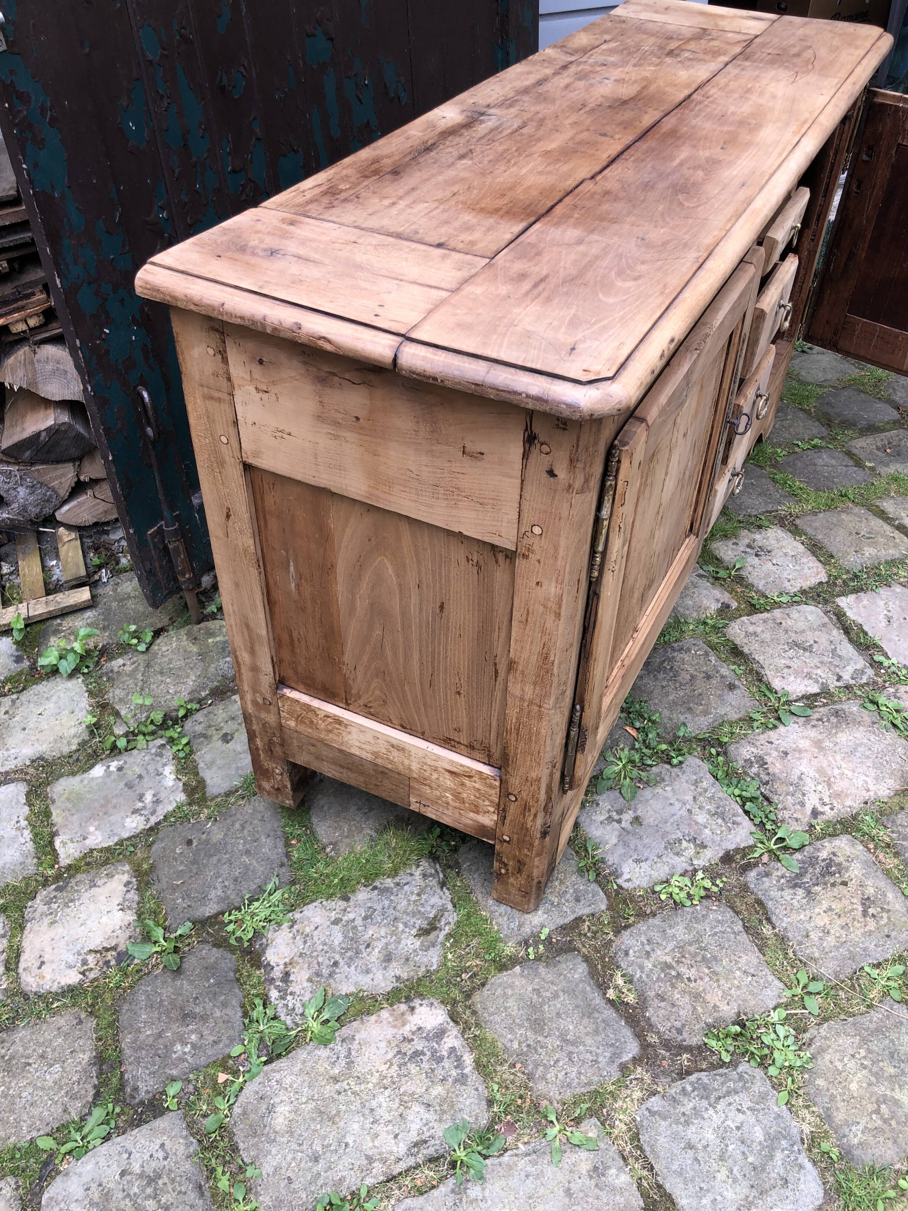 Buffet low in pickled cherry tree