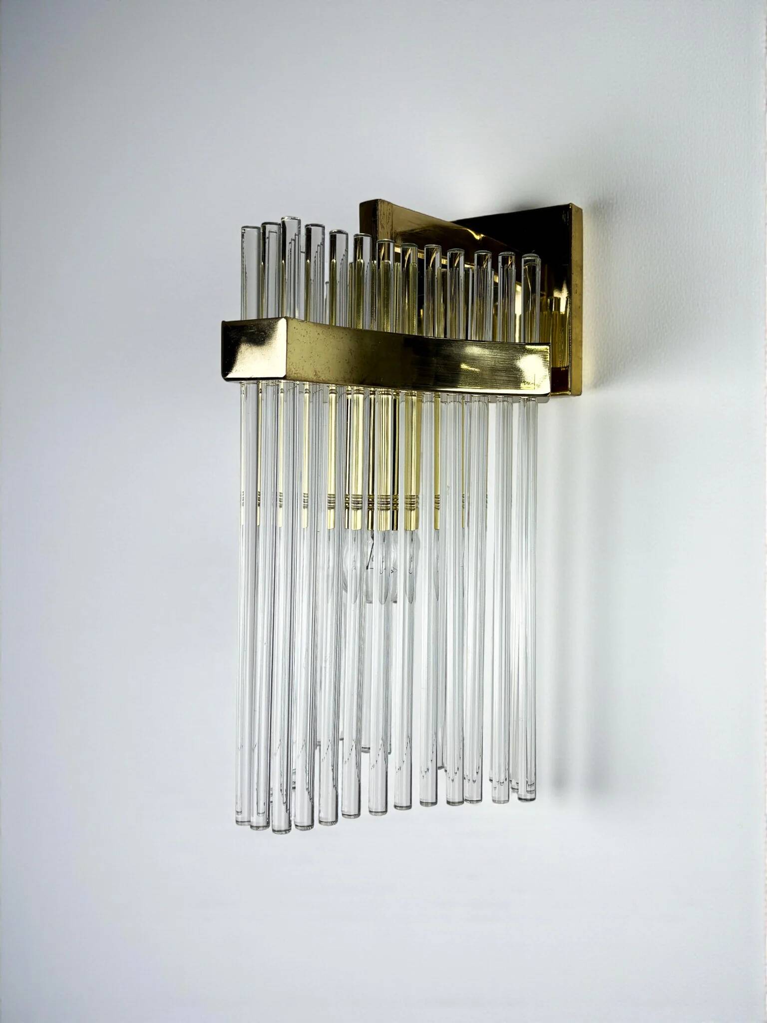 Gaetano Sciolari for Lightolier wall sconce, Murano glass rods & gilt brass, Italy, 1970s