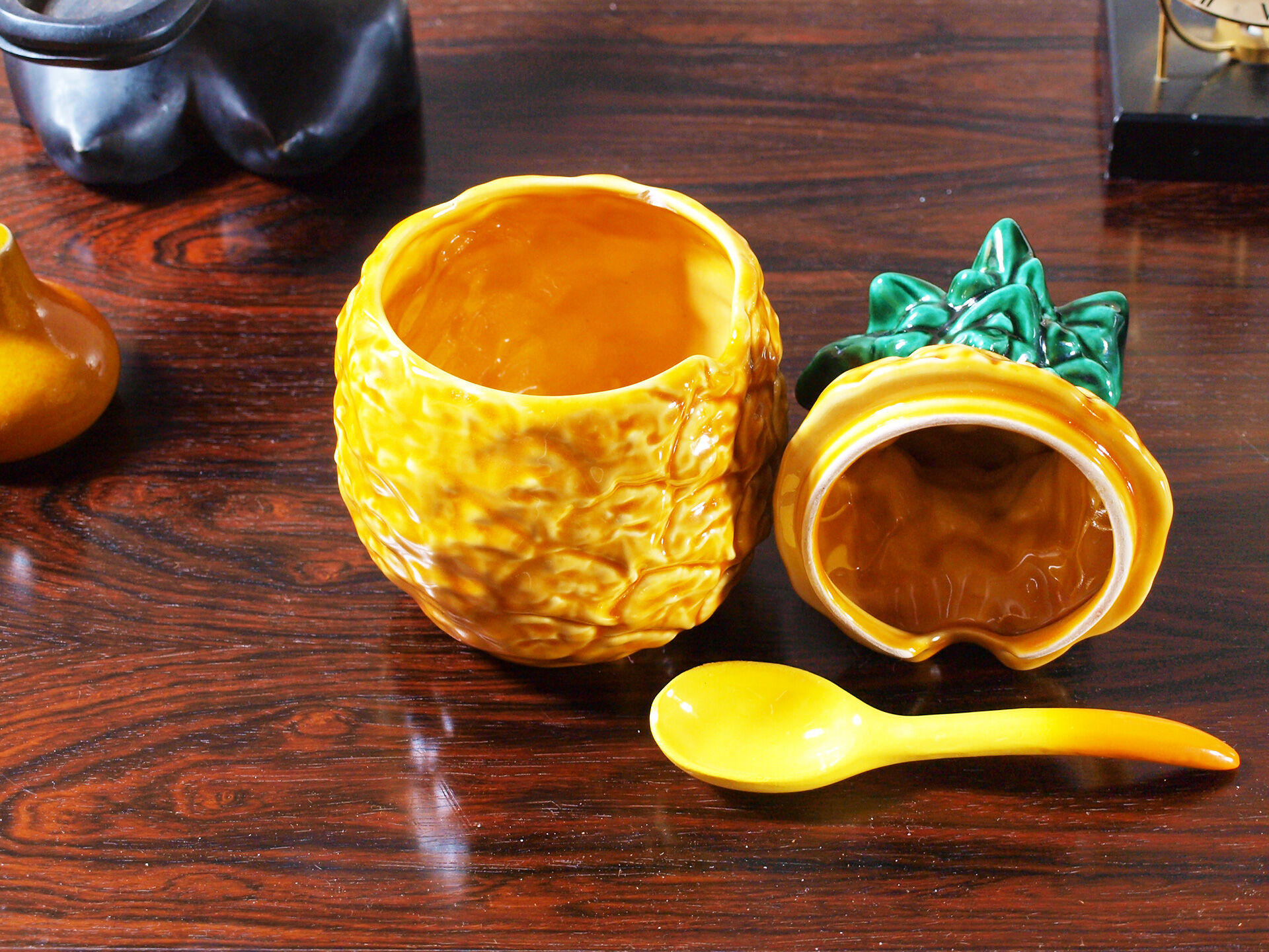 Ceramic pineapple sugar box