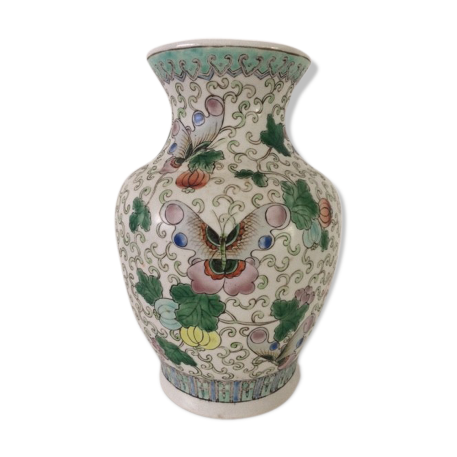 Porcelain vase from China, mid-20th century