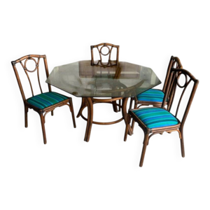 table et chaises en rotin
