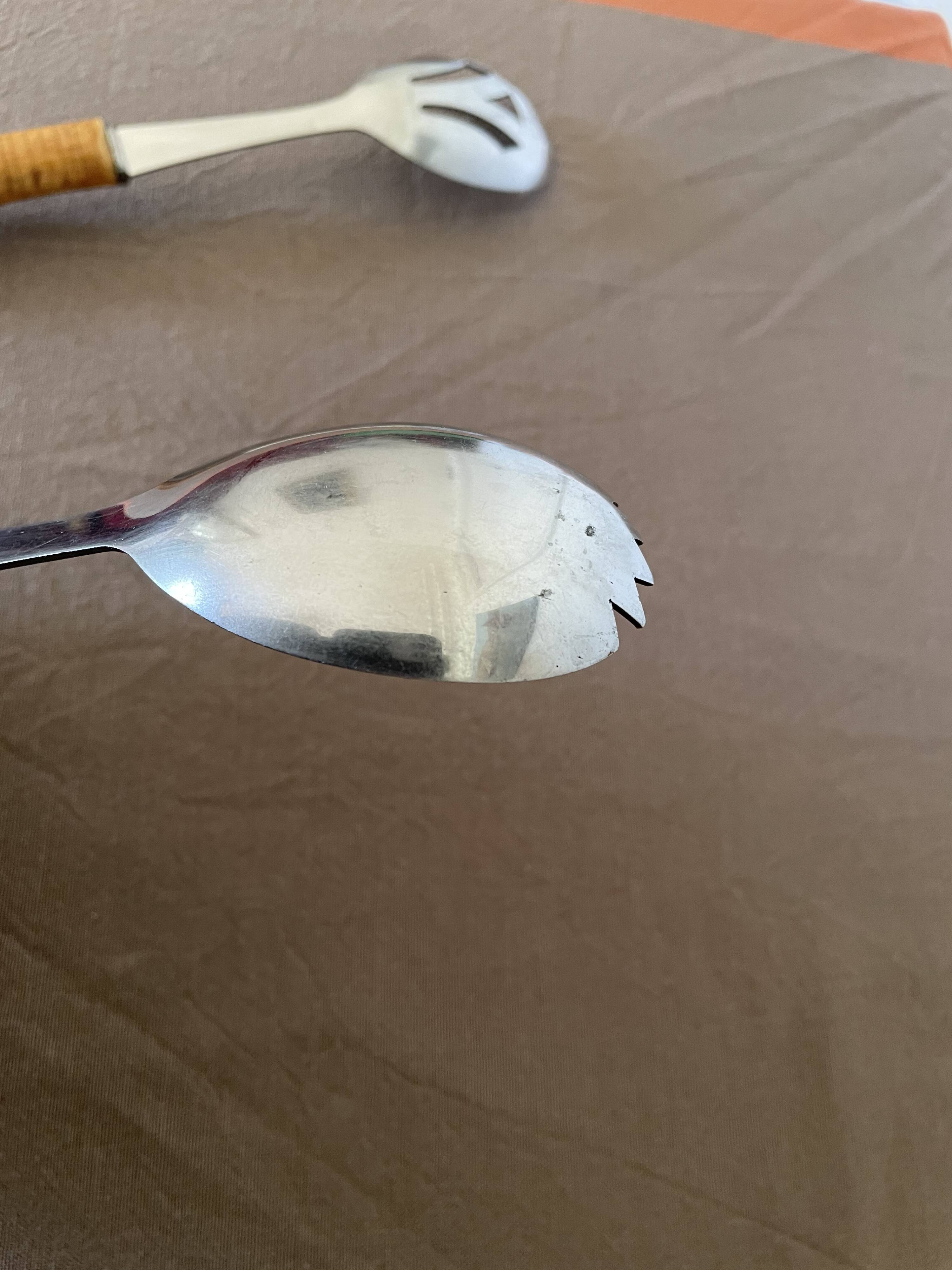 Salad servers with bamboo handles