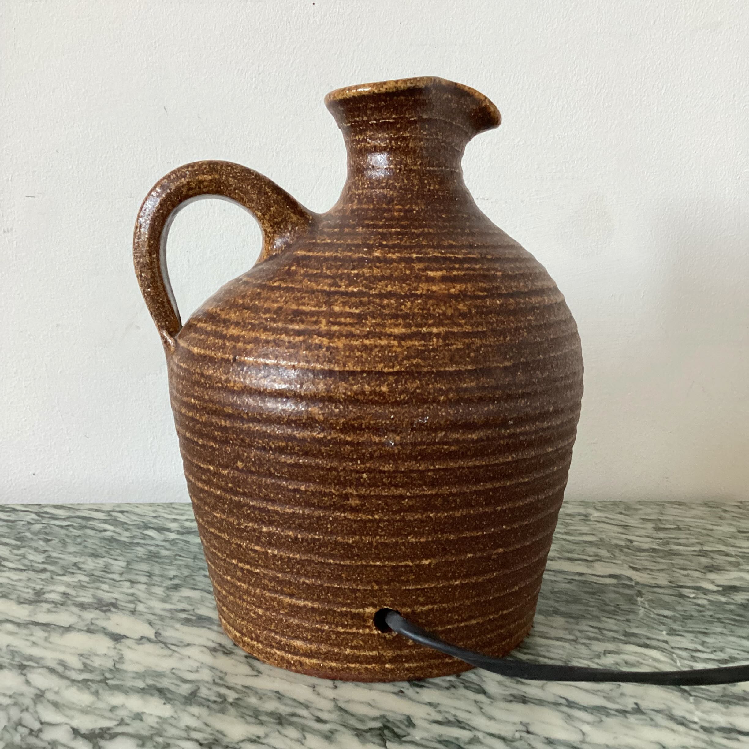 Accolay stoneware lamp