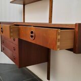 Modular Scandinavian shelf