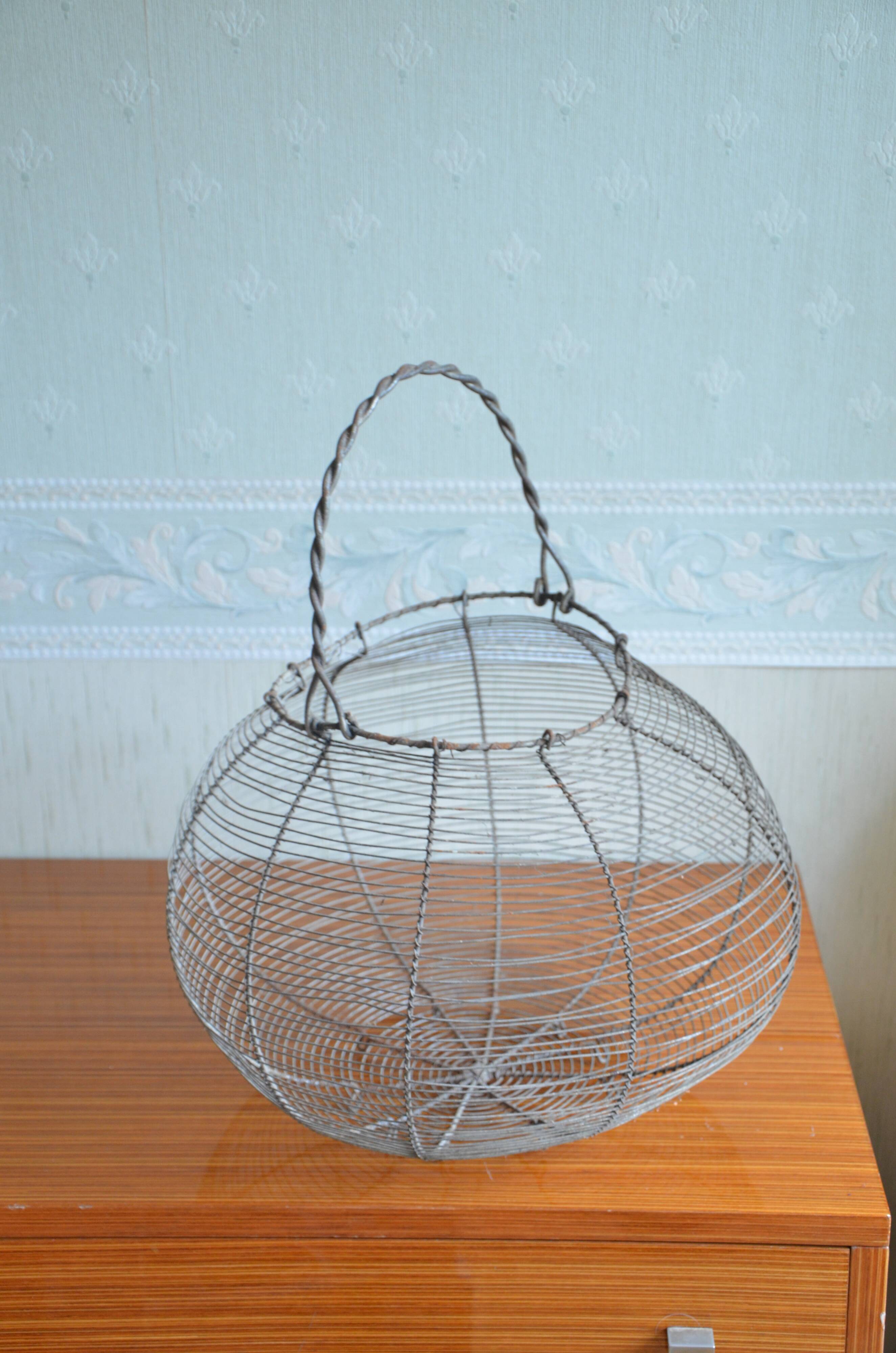 Metal basket