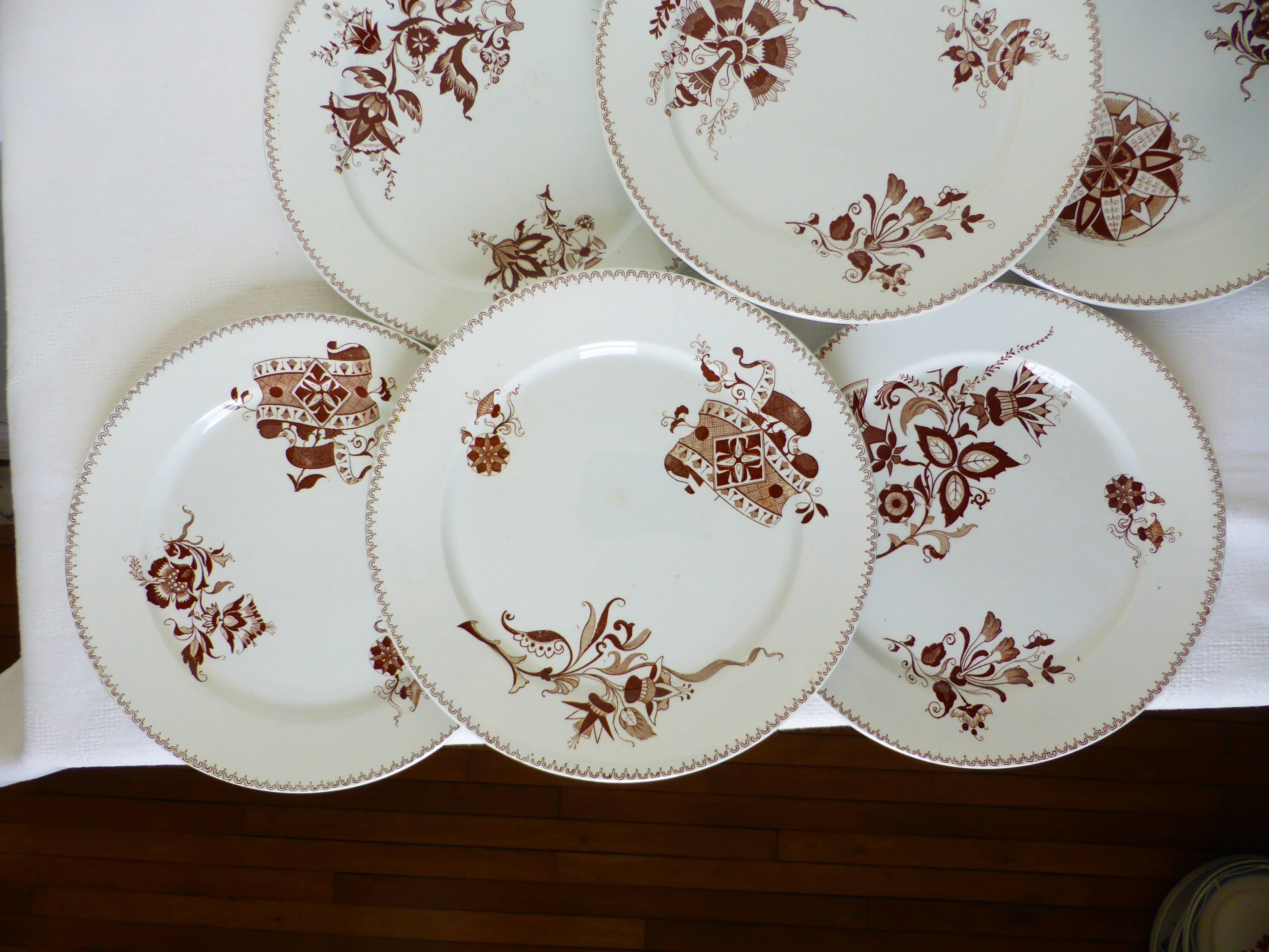 6 flat plates of Sarreguemines Danish model 210410