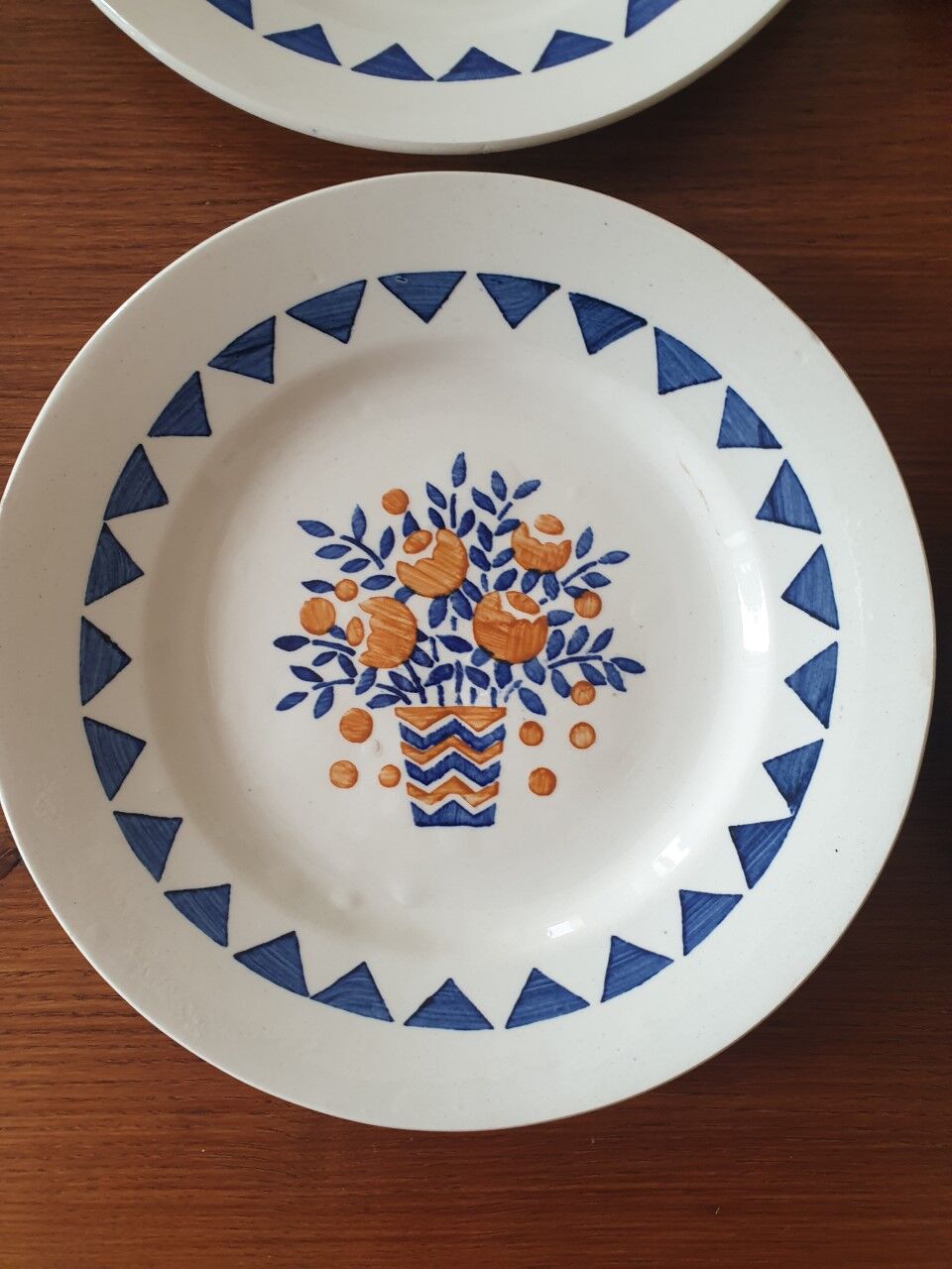 Longwy antique plates