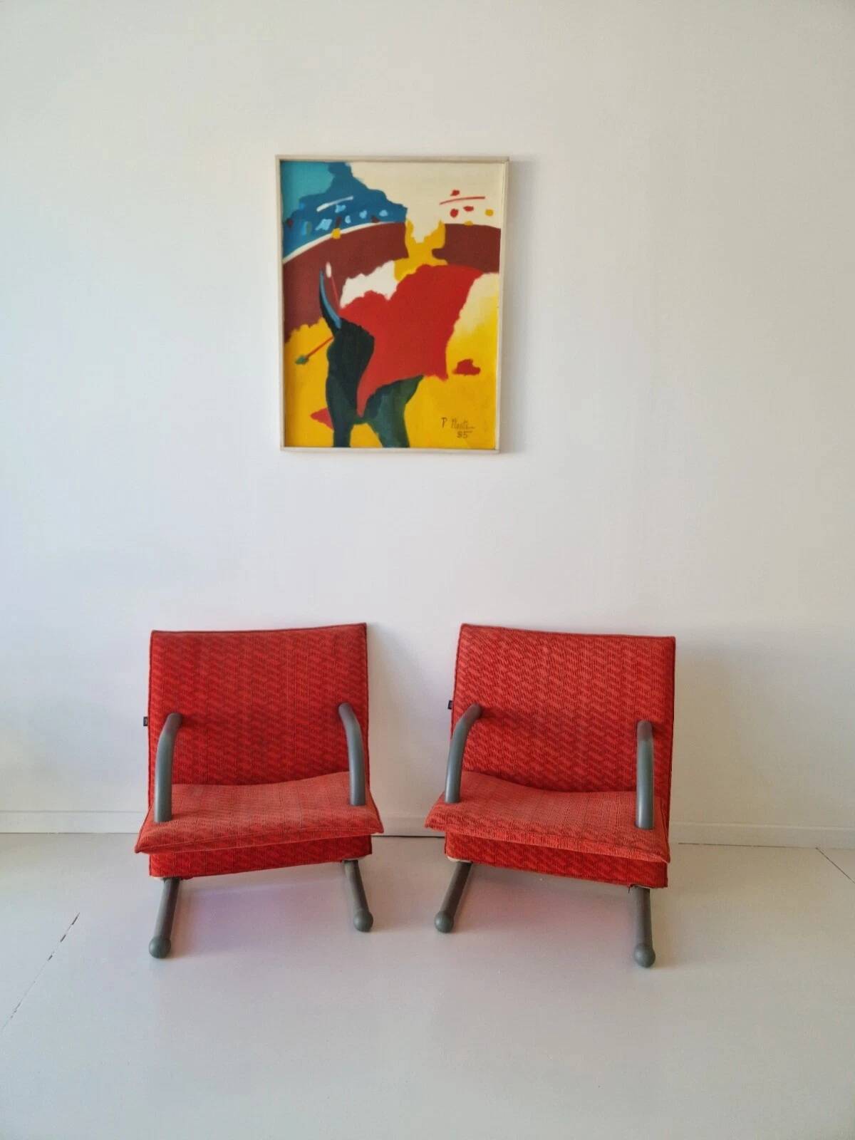 Authentic ARFLEX Italy T-Line lounge chair pair