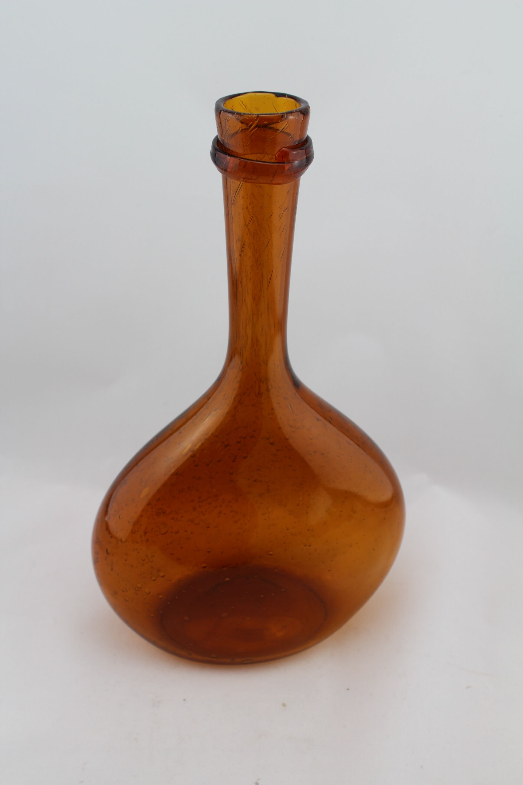 Praticality Biot bubble glass, vase