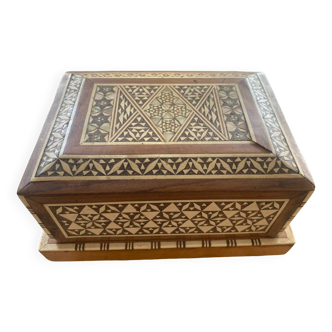 Moroccan music box