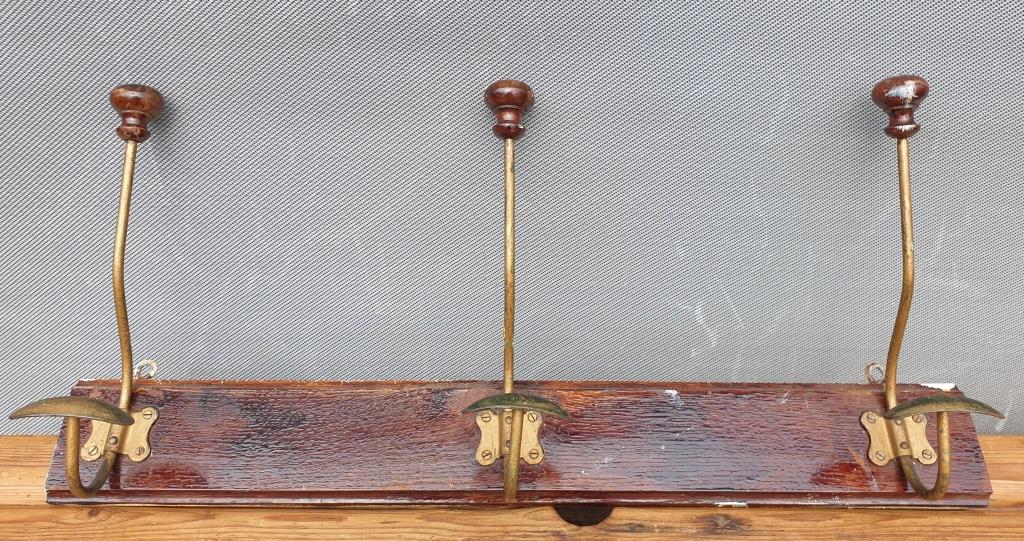 Coat rack triple hooks 1900