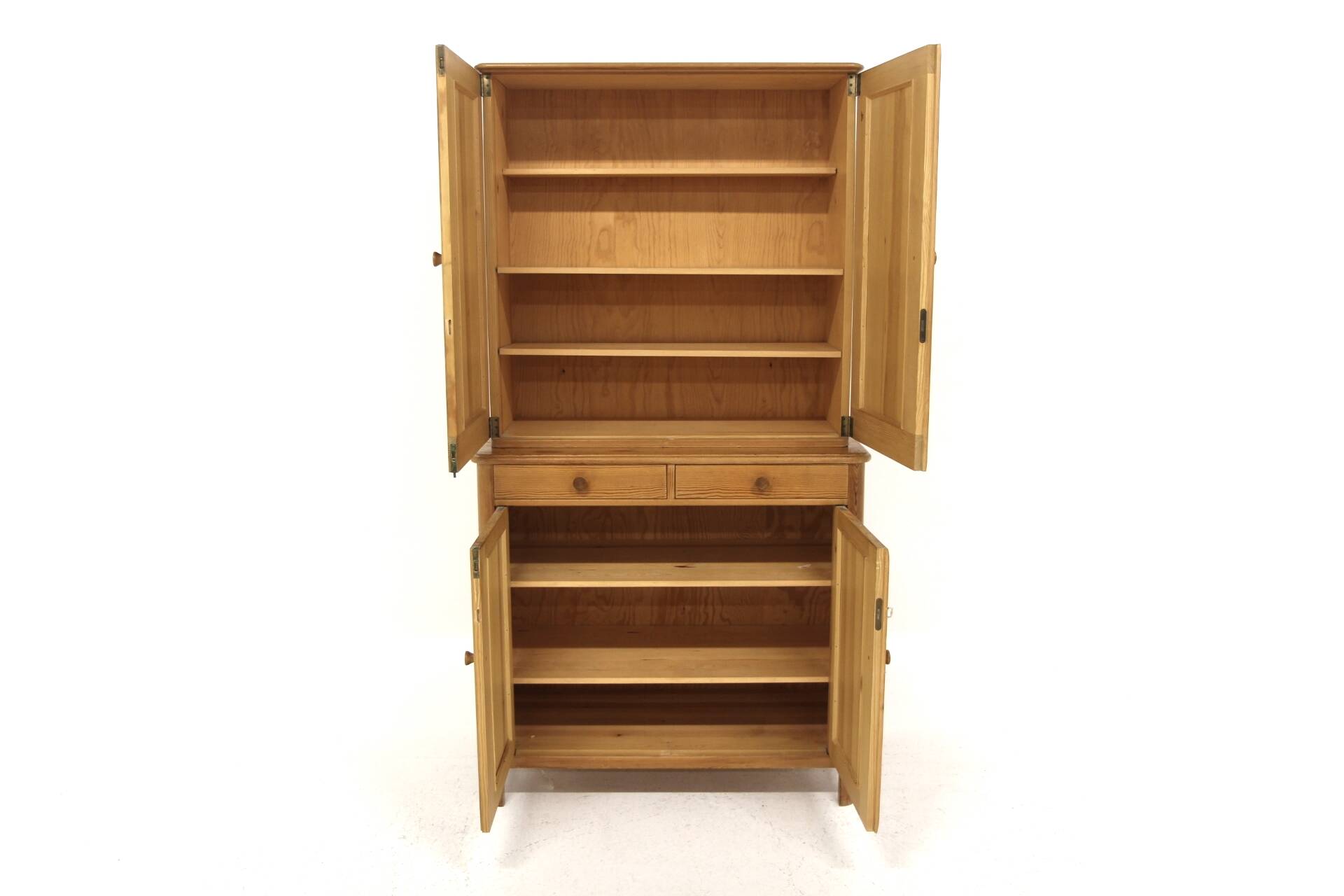 Scandinavian pine cabinet "Vapensmeden", Carl Malmsten for Svensk Fur, Sweden, 1950