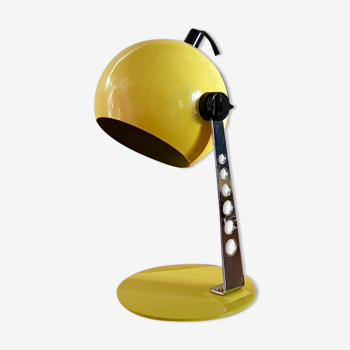 Chrome ball lamp and yellow metal