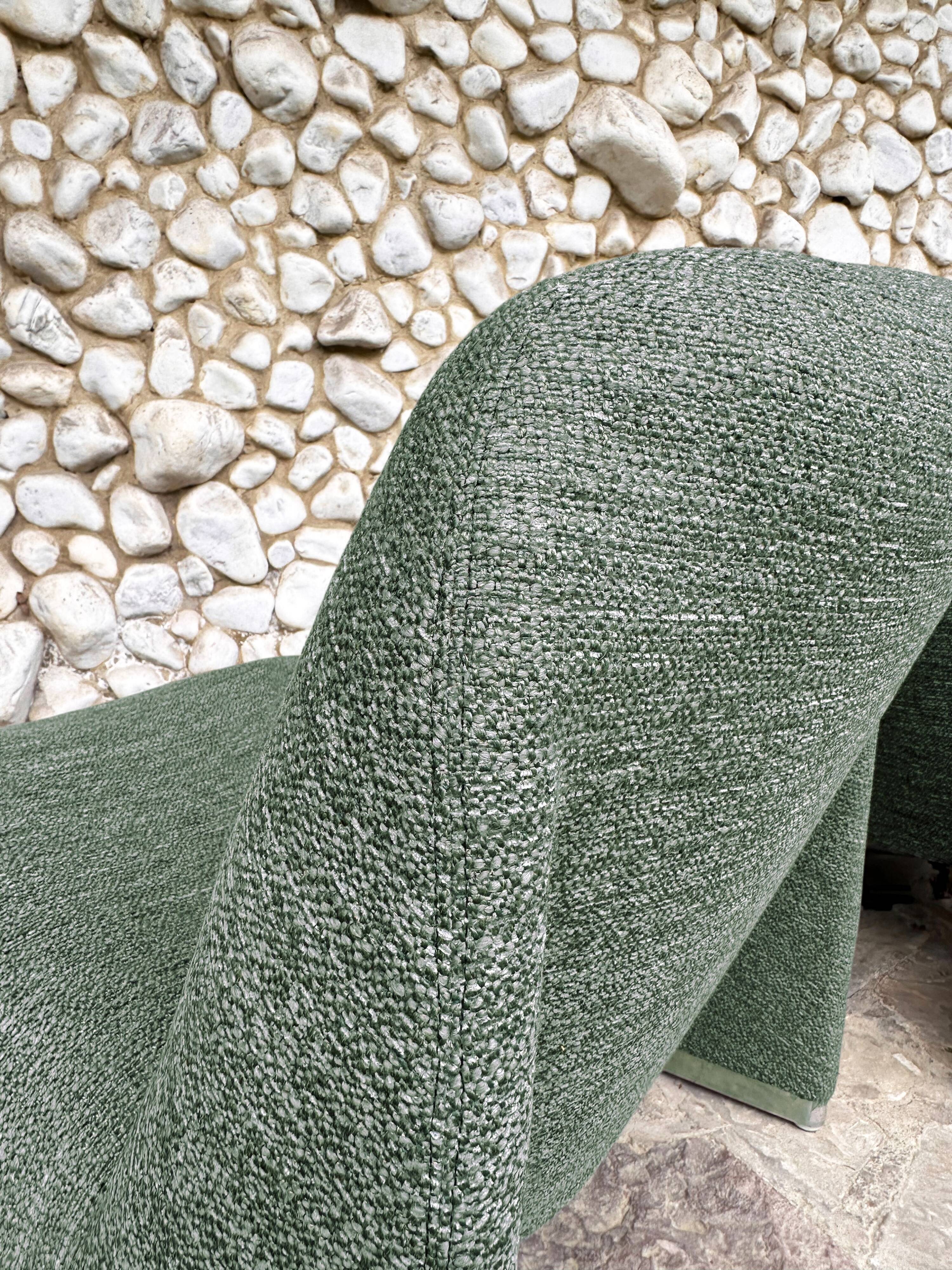 Paire de fauteuils Alky Giancarlo Piretti, Castelli 1970s, bouclé Minotti