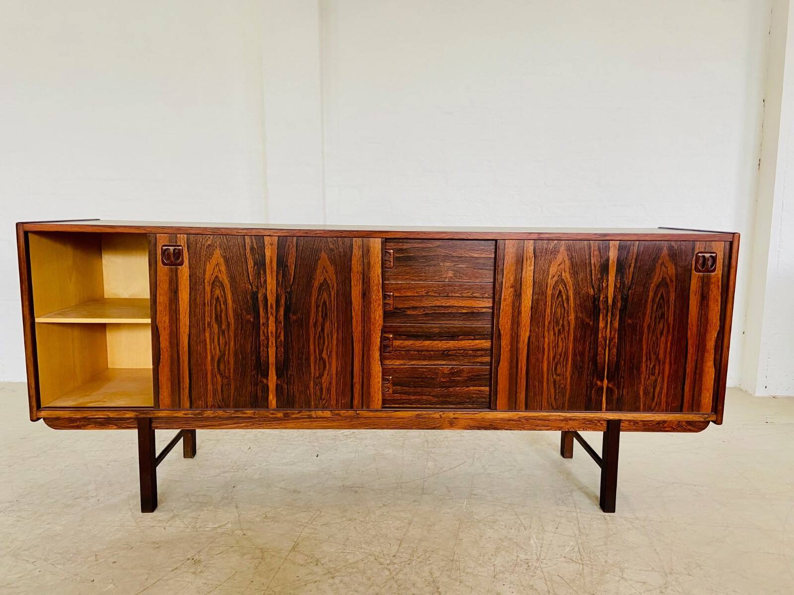 Vintage retro Danish mid-century rosewood sideboard by Kai Winding 1960s
