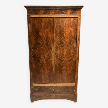 Mahogany wood cabinet