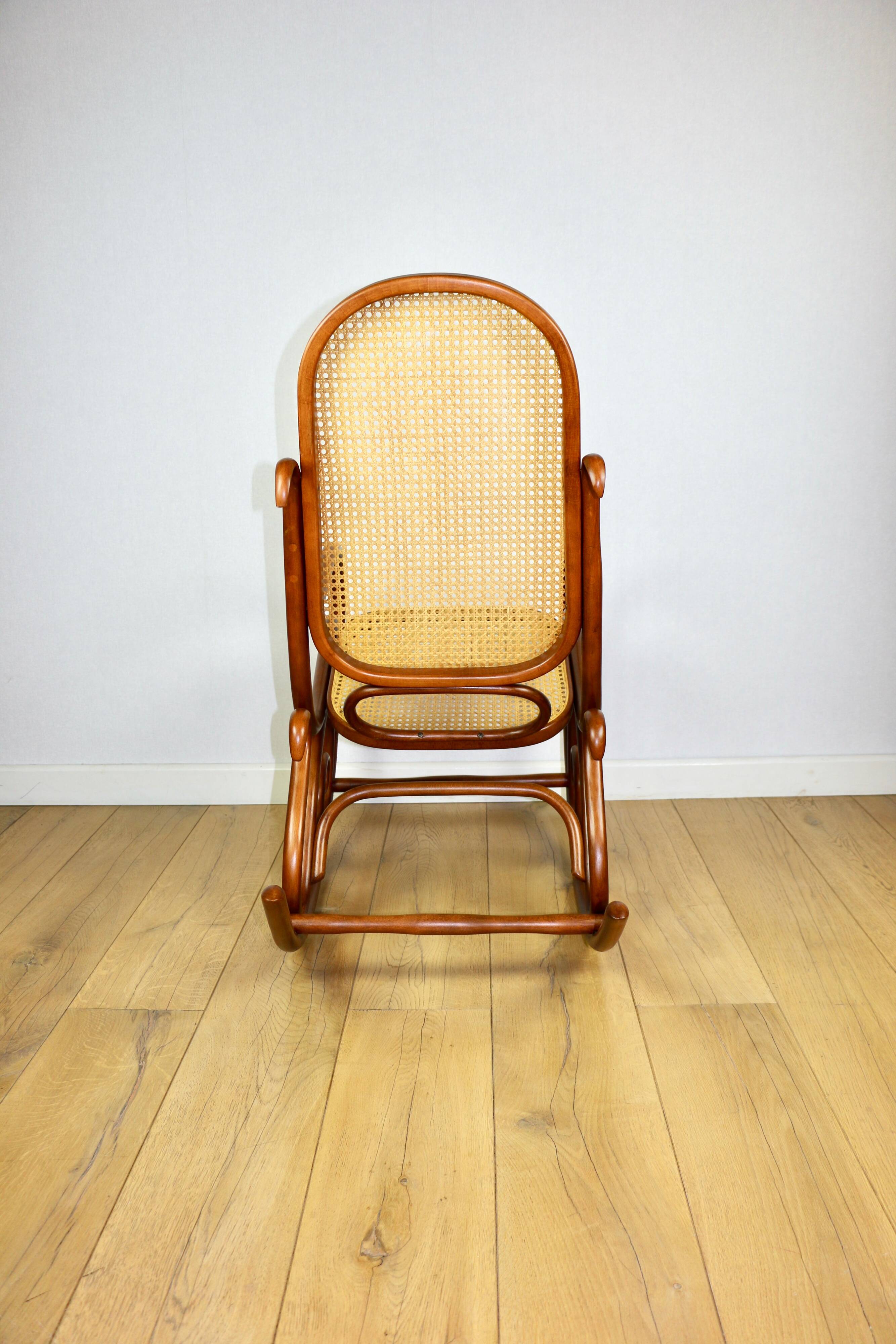 Rocking chair on runners, original light brown, 1970s - perfect like new