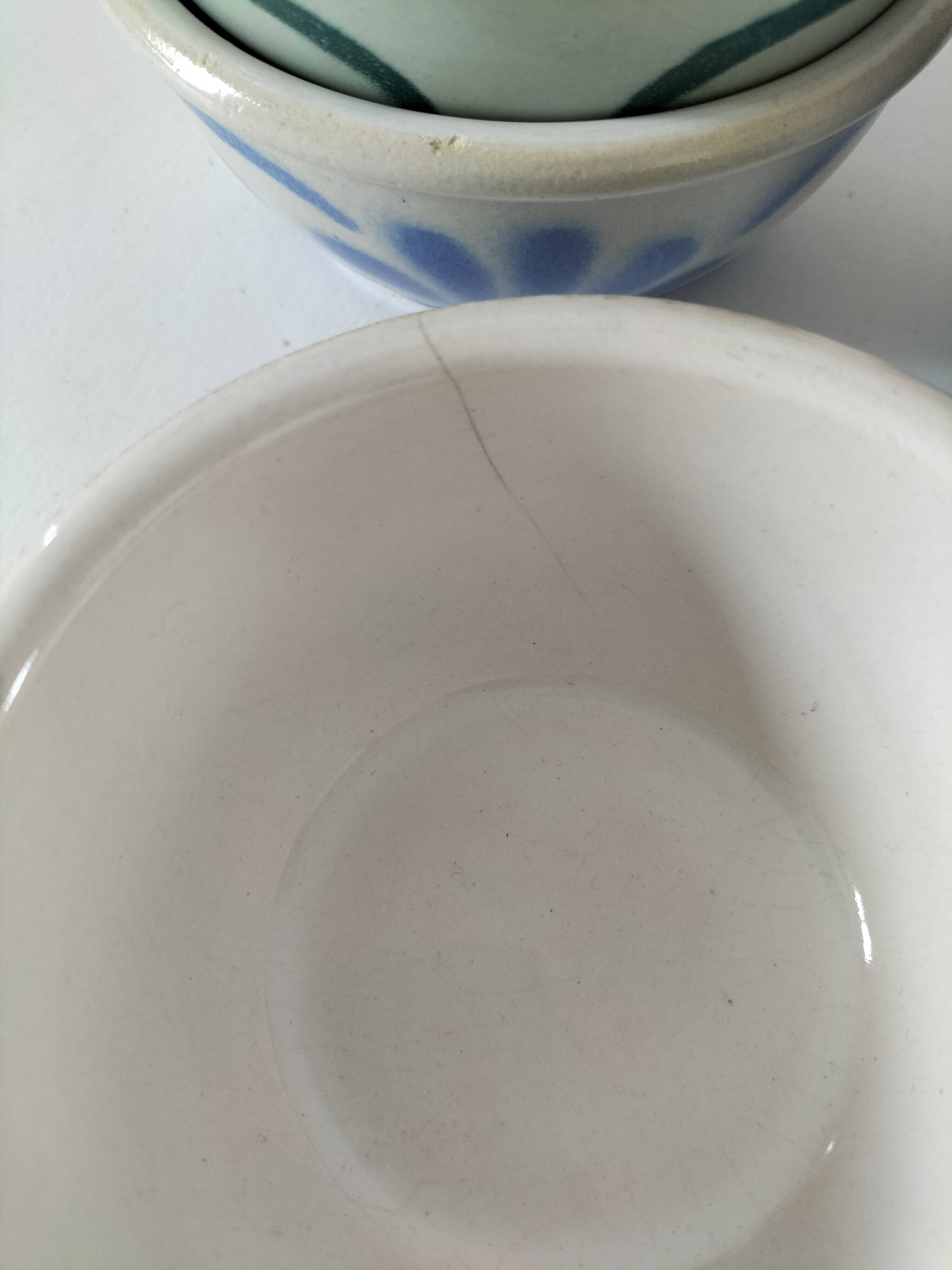 7 stoneware bowls with blue and green ocean-inspired decoration