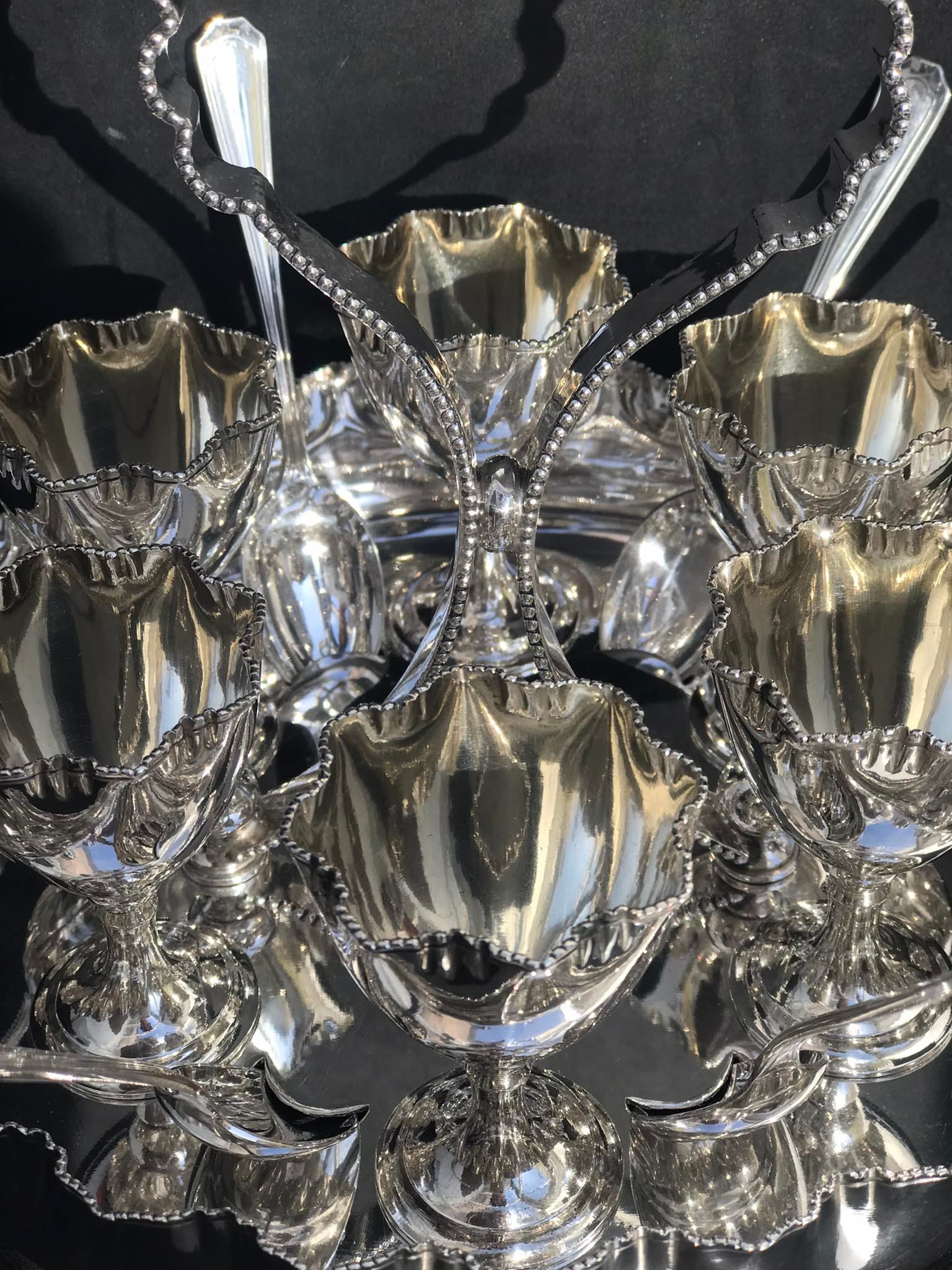 English egccups set