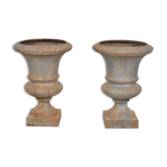 Paire de vases Médicis en fonte
