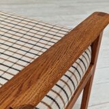 Années 1970, design danois par Illum Wikkelsø, modèle Capella pour Eliersen Møbler, bois de chêne.