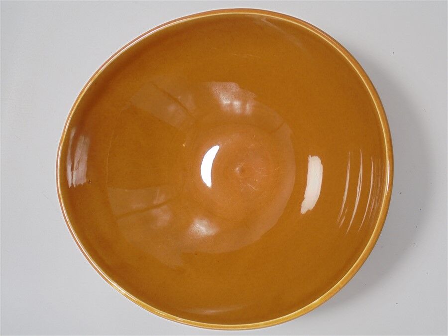 Accolay salad bowl and sauce boat