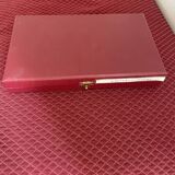 Box of 12 fine table knives from the late 19th century in horn.