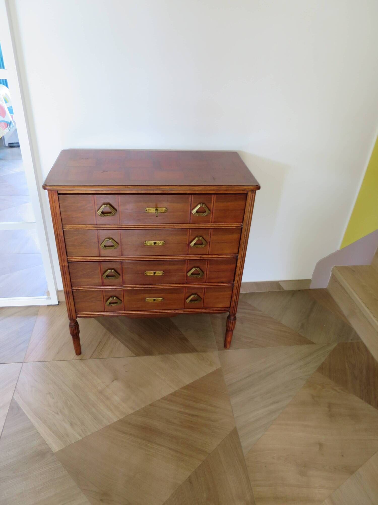 Art Deco chest of drawers - 4 drawers - locks - checkered wood veneer top - 50s
