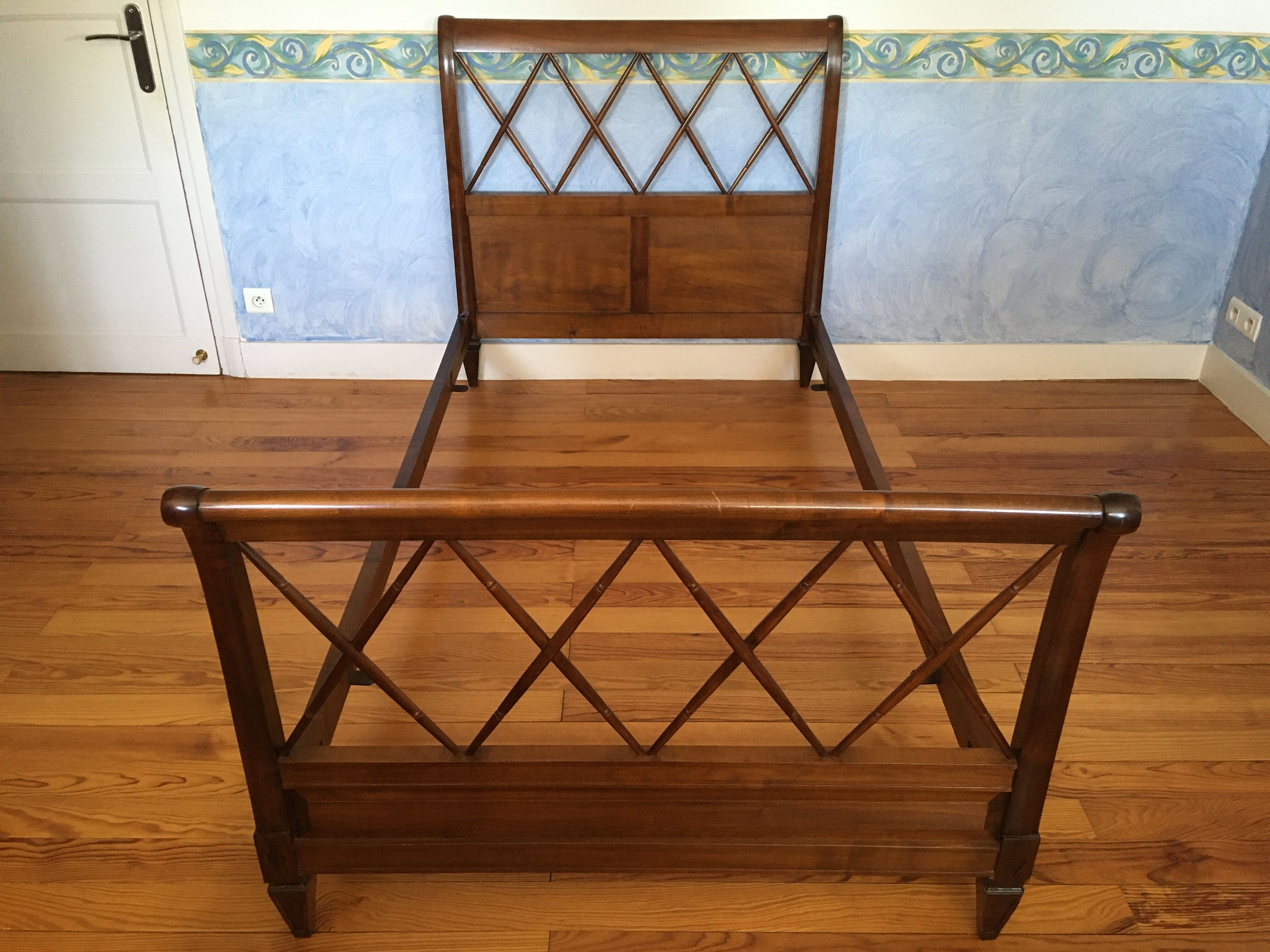 Twin bed with braces 100 x 190