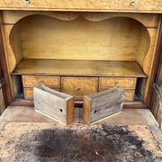Louis-Philippe secretary, mid-19th century, in walnut burl.
