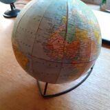 Globe terrestre vintage
