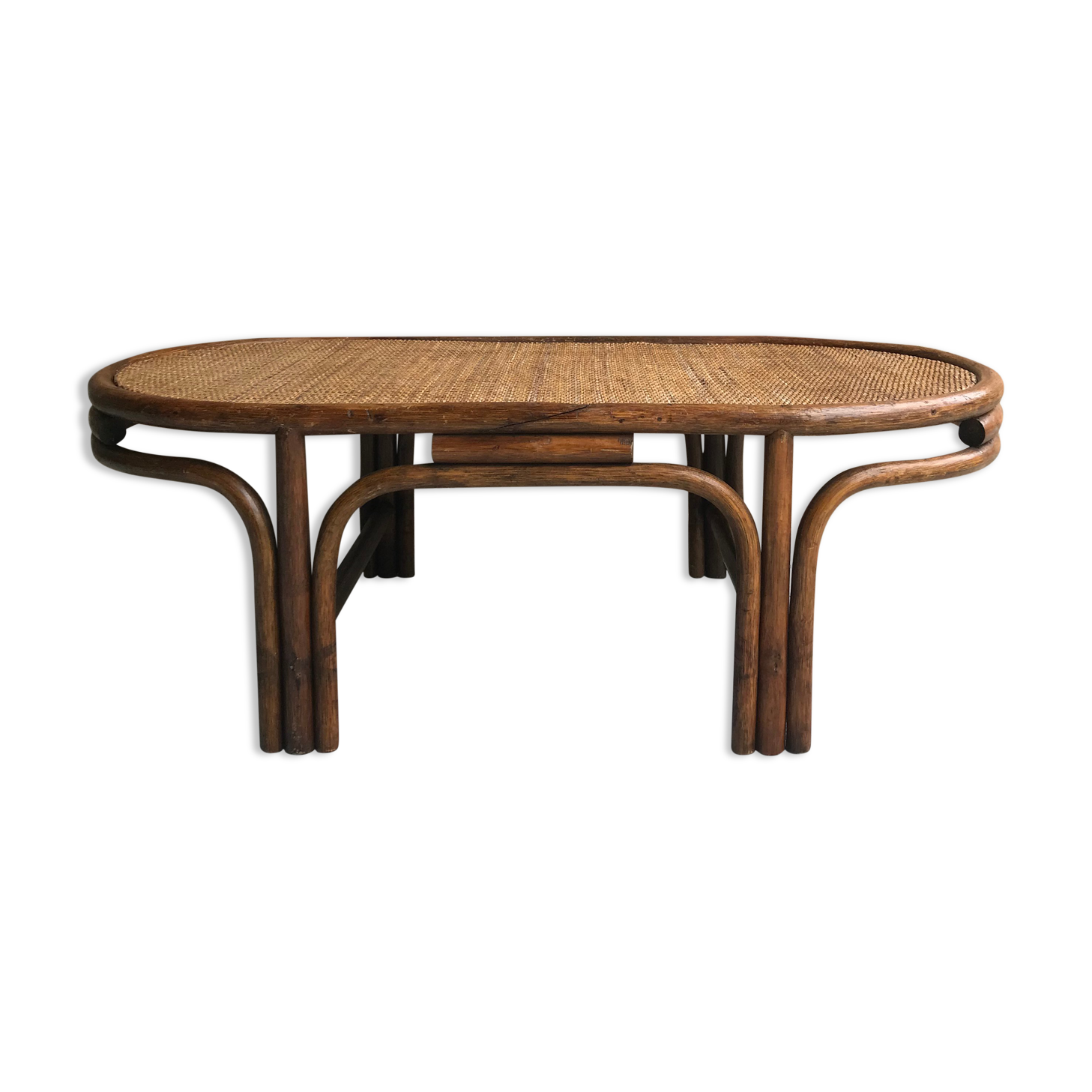 Oval rattan coffee table