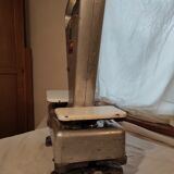 Old scale 1960 in aluminum