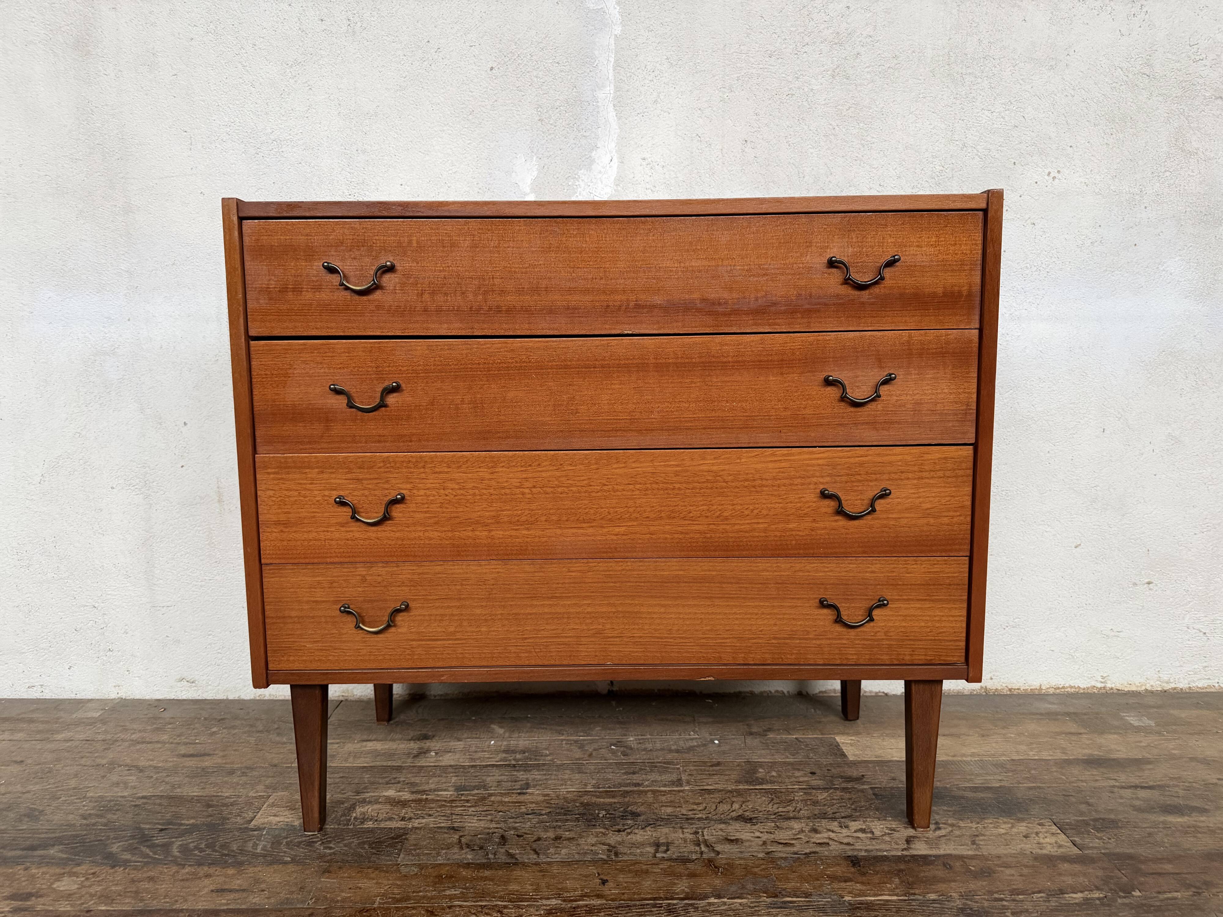 Superb vintage teak chest of drawers – Elegant design & black metal handles