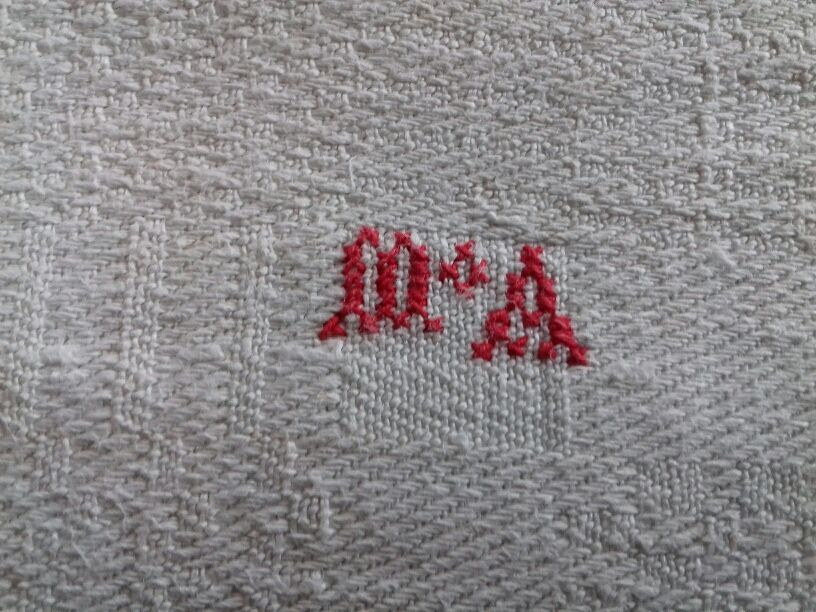 Lot of 5 large torchs in thick canvas, MA monogram at cross point
