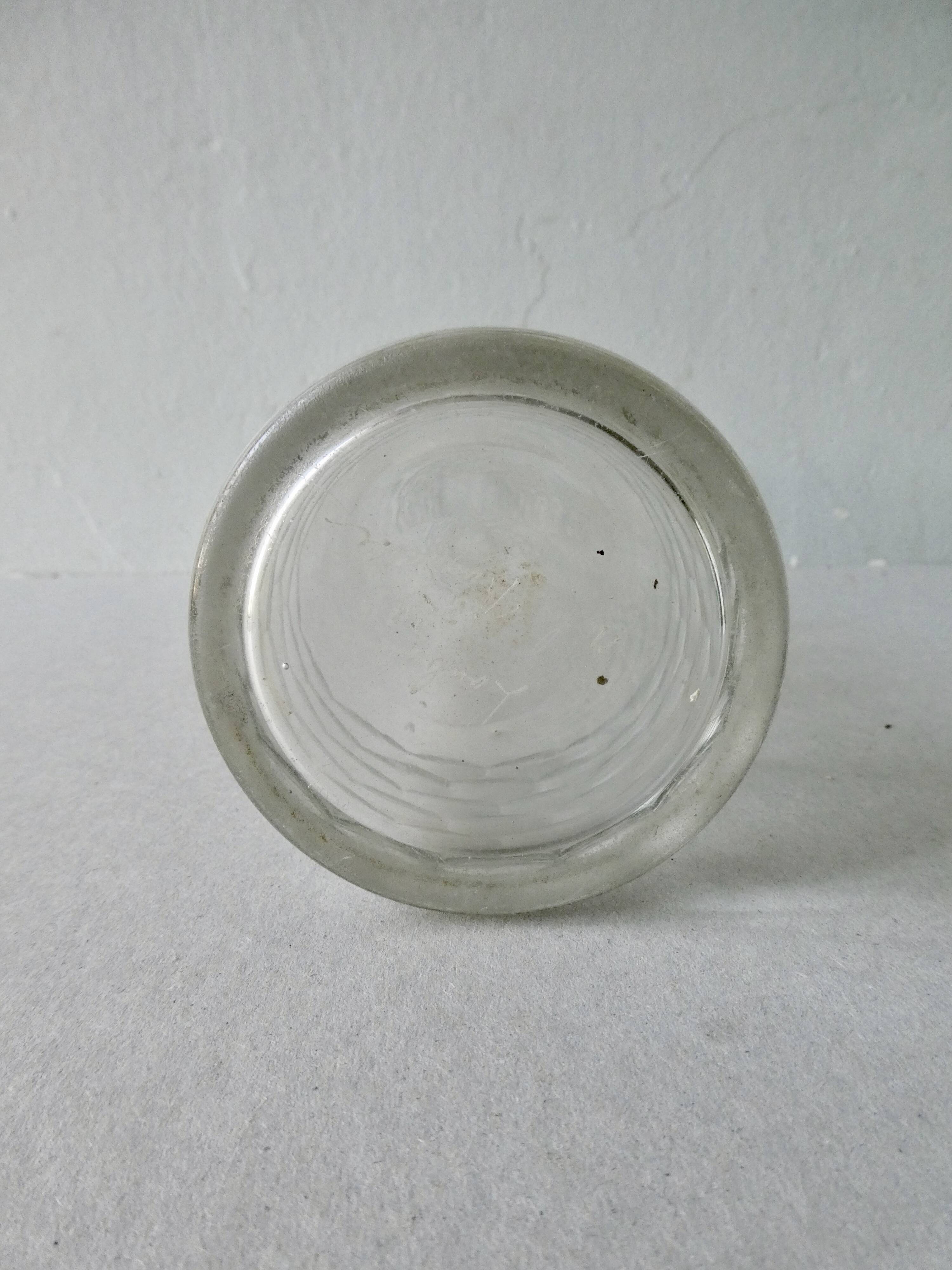 Bottle of bistro Loubinoux Paris, period 1900