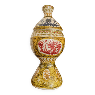 Kéraluc Quimper pot by André L'Helguen