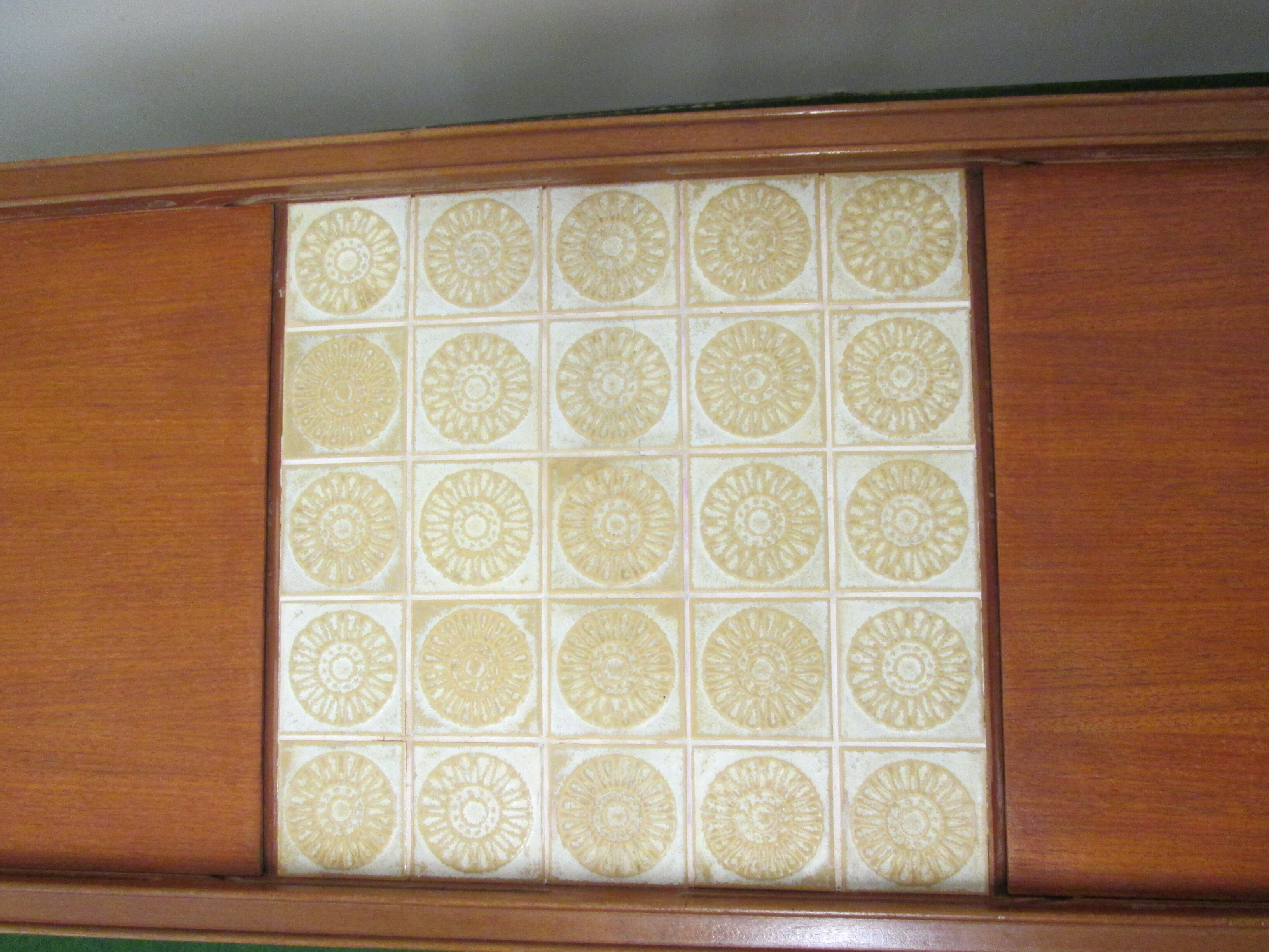 Remploy extensible vintage teak coffee table