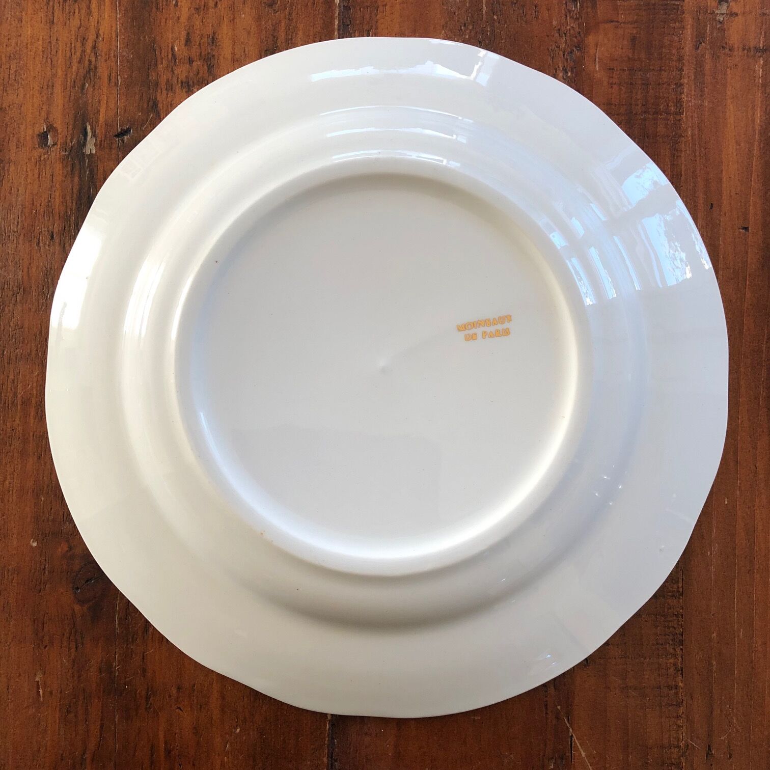 Plate Betting Sparrows