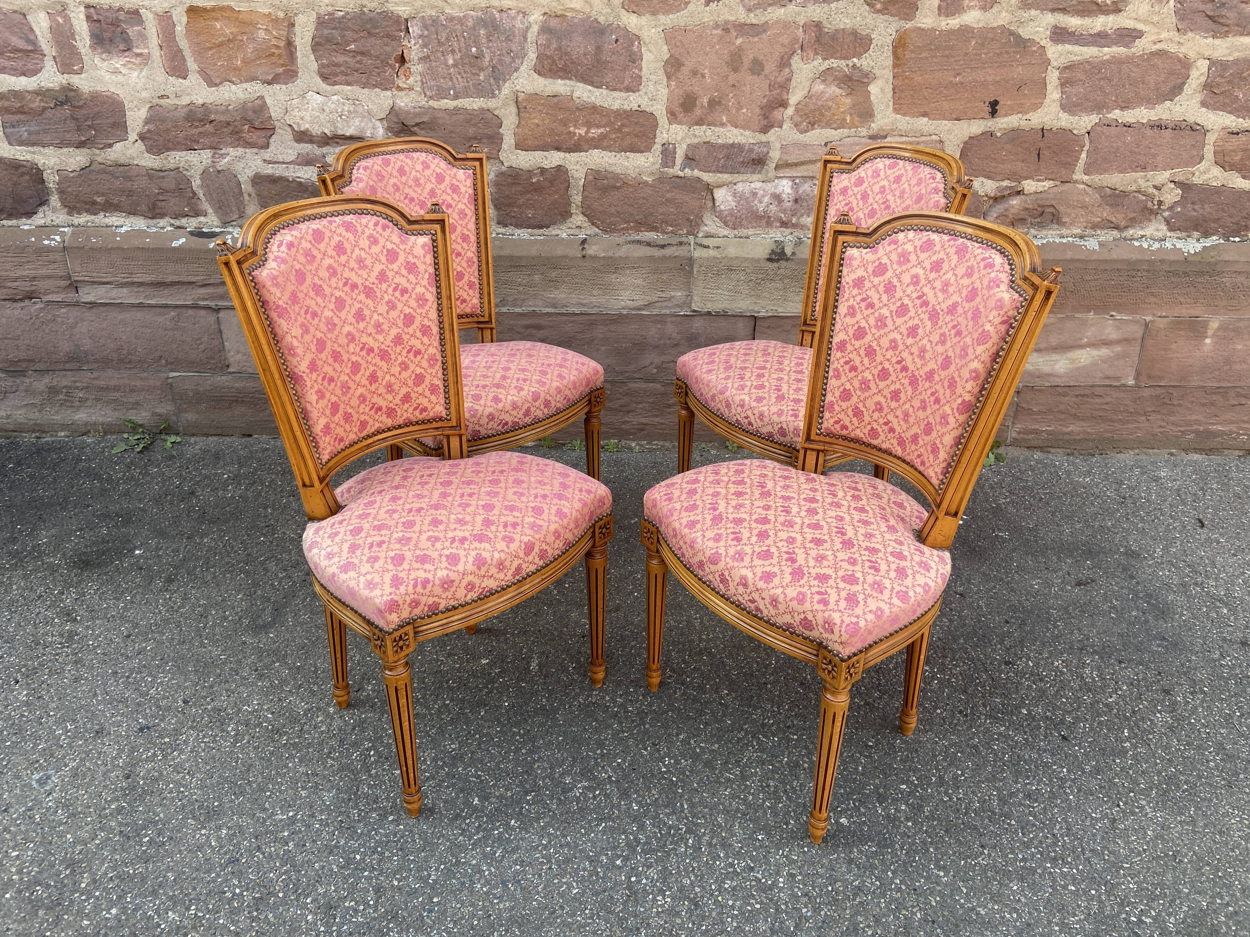 Set of 4 vintage Louis XVI style French chairs